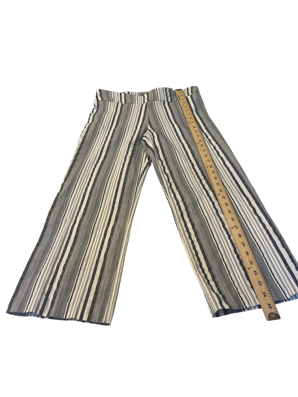 Estelle & Finn Striped Wide Leg Crop Pants, 10 Coastal Chic Resort Wear Preppy - Picture 4 of 7
